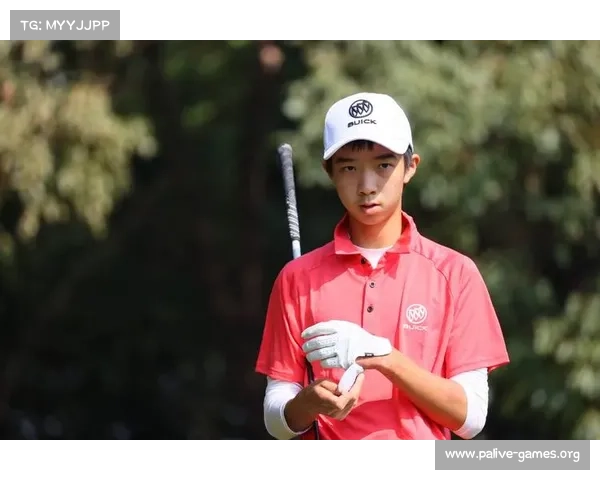 热门高尔夫公开赛焦点人物引发全场关注震撼登场激烈角逐一触即发