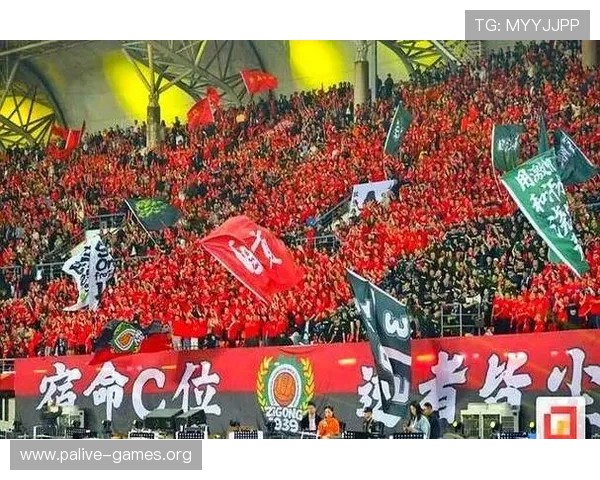 当球迷目睹旧将上演惊天一条龙反杀时那种无以名状的心碎瞬间时刻 当球迷目睹旧将上演惊天一条龙反杀时那种无以名状的心碎瞬间时刻