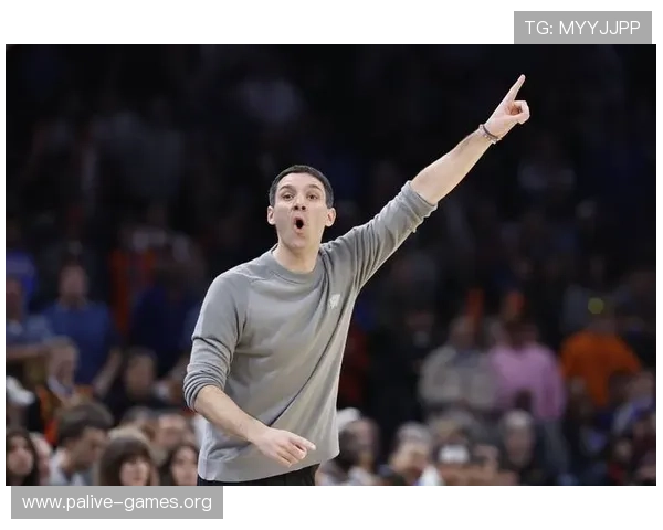 戴格诺特:基迪在公牛队的角色让他自信十足 能充分发挥个人潜力 戴格诺特:基迪在公牛队的角色让他自信十足 能充分发挥个人潜力